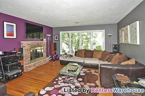 3rd image of 8113 Mount Curve Blvd N