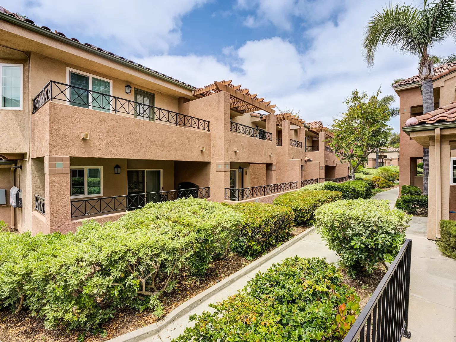La Mesa Park - Military Housing — Photo 1