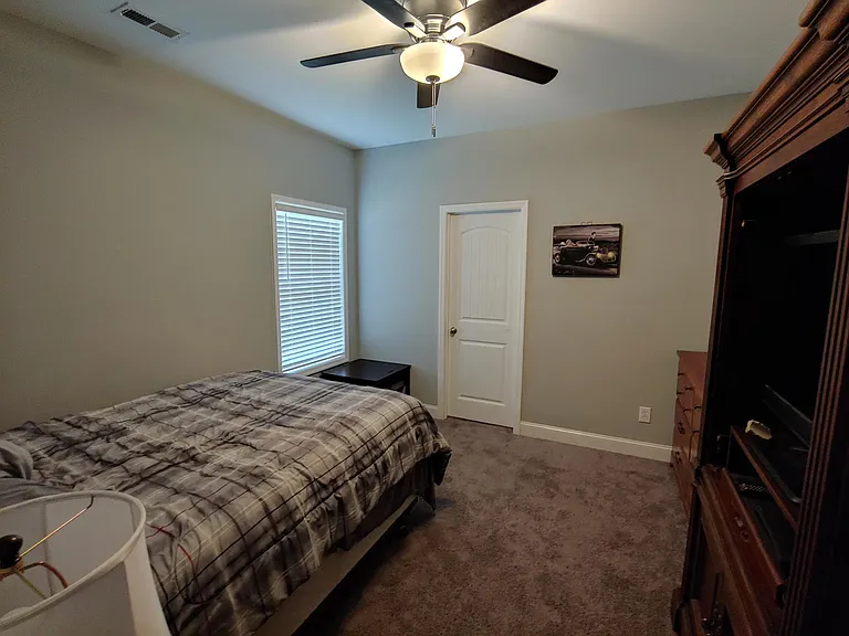 2104 S Meadows Dr SW — Photo 13
