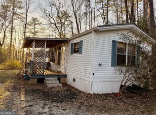 24 Lost Bridge Ln, Lakemont, GA 30552