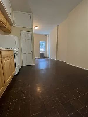 1st image of 440 E 75th St #16A