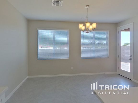 3rd image of 4539 E Gary St
