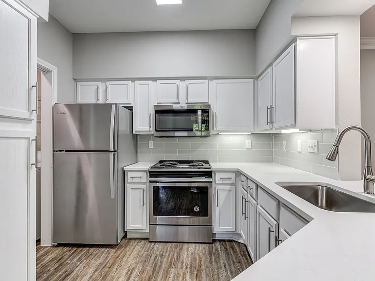 NEW RENOVATED UNITS