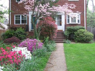 102 E Cliff St #A, Alexandria, VA 22301