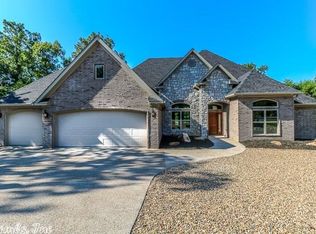 7 Disfrutar Ln, Hot Springs Village, AR 71909