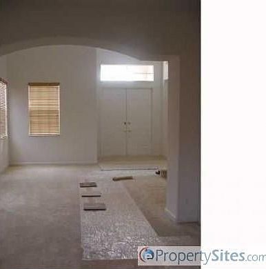 4th image of 1440 NW Leonardo Cir