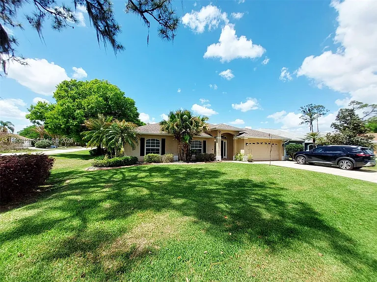 4031 Santa Barbara Dr — Photo 11