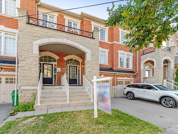 3rd image of 72 Rockman Cres