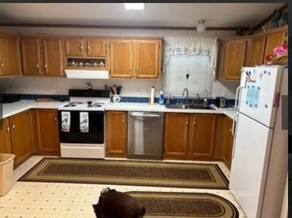 8 Laguna Ln, Brownsville, TX 78526