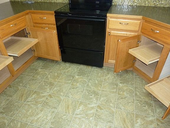 5th image of 23808 E Maxwell Dr