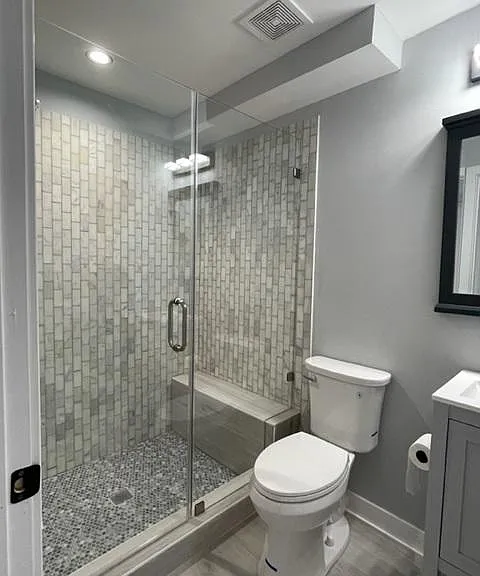 121 Victor St NE #B — Photo 8