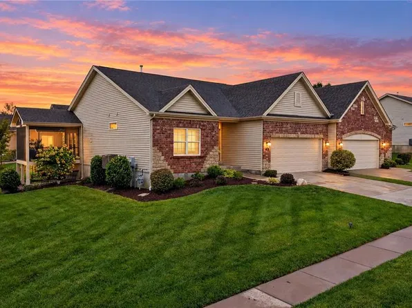 111 Cabot Ct, Wentzville, MO 63385