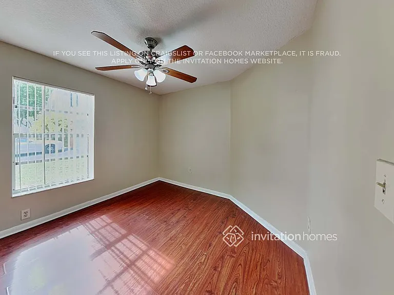14641 N Beckley Sq — Photo 15