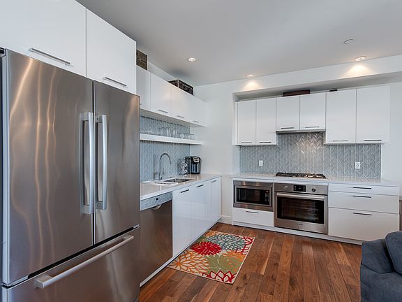 5th image of 4422 N 75th St Unit 5012