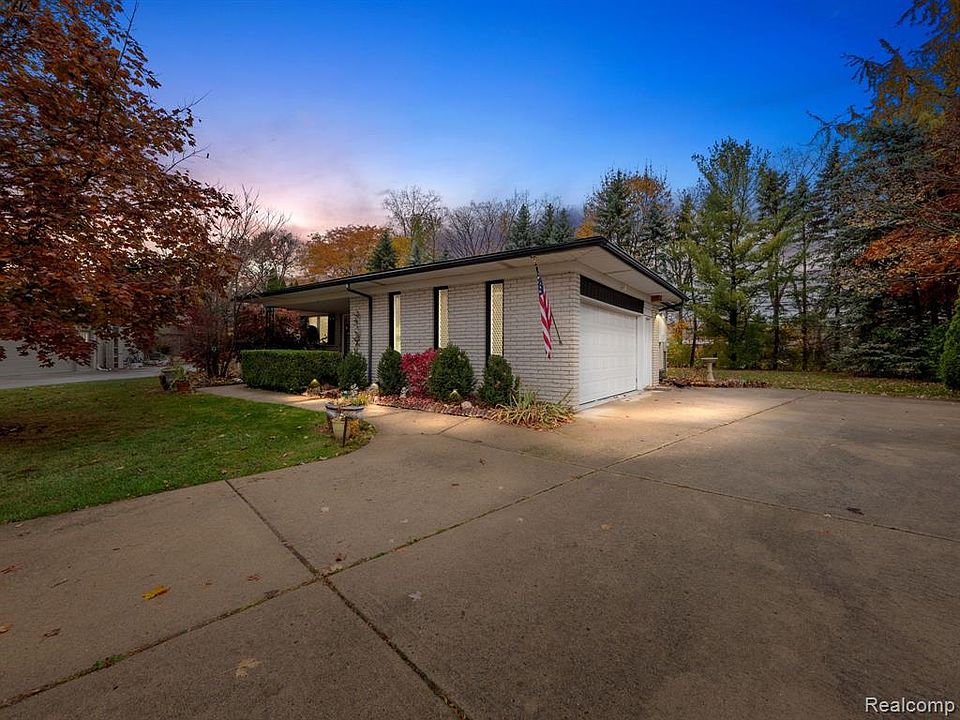 2631 Pearl Dr, Troy, MI 48085 Zillow