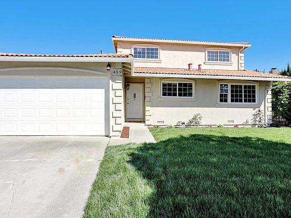 4th image of 459 Woodcock Ct