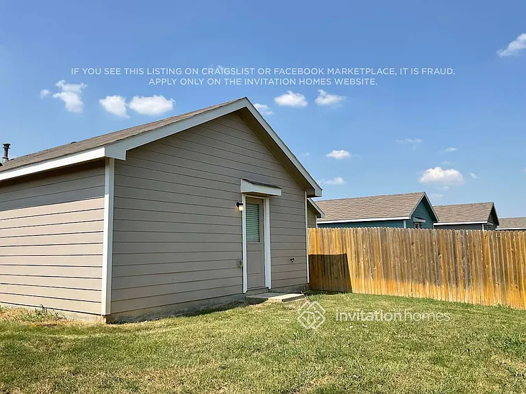 3038 Wallace Wells Ct — Photo 21
