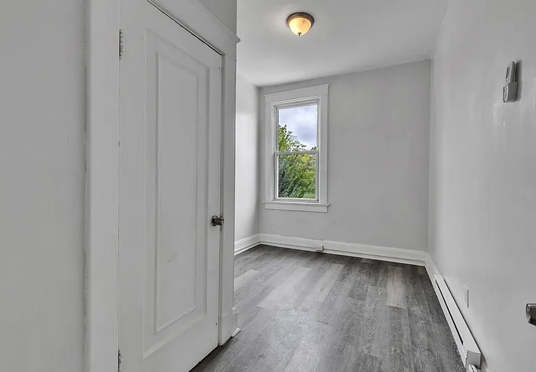 3221 The Alameda #2 — Photo 9