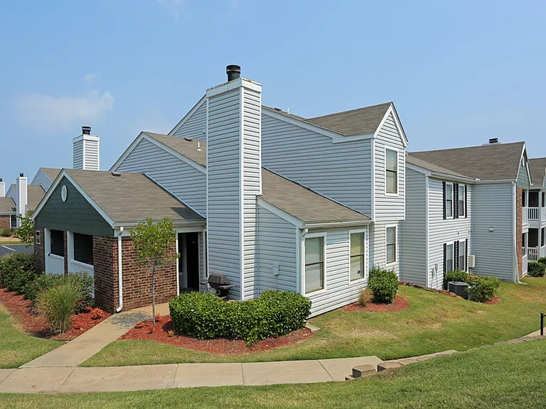 The Arden Overlook Apartments — Photo 19
