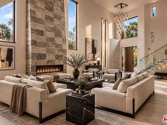 4th image of 12443 W Sunset Blvd