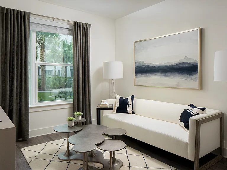 Allure on Parkway — Photo 21