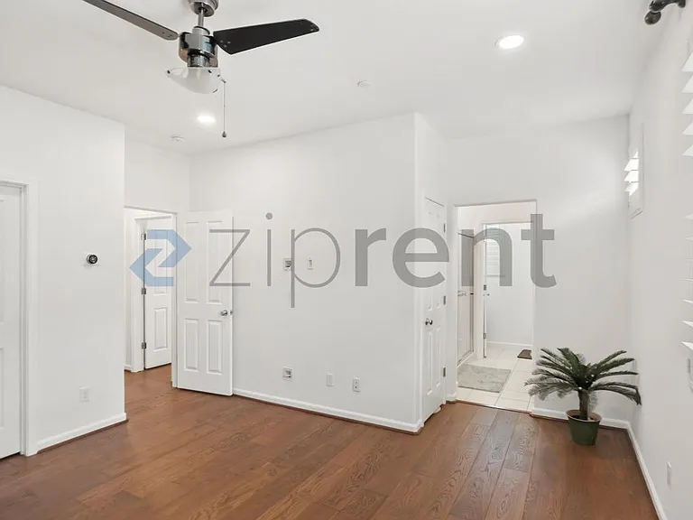 1529 Coyote Creek Way #1529 — Photo 24