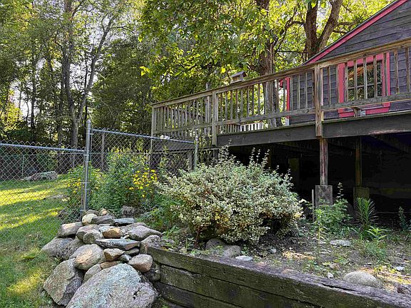 4th image of 47 Taft Road