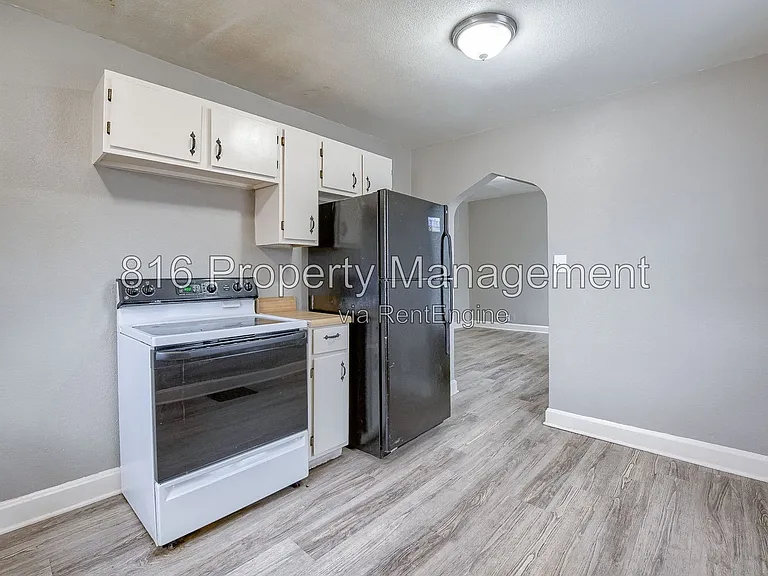 5701 Anderson Ave — Photo 12