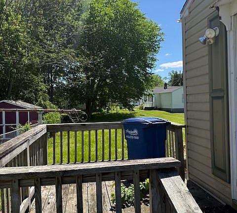 5th image of 58 Aberdeen Ave