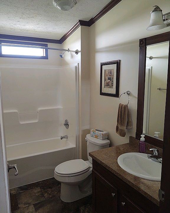 1st image of 4227 Lakeview W
