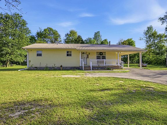 2nd image of 822 County Road 695