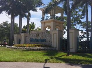 2100 NE 37th Rd, Homestead, FL 33033