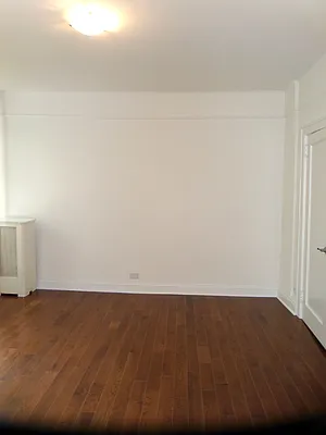 Rented by Vassiliou Group | media 15