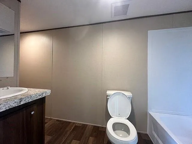 553 County Road 211 — Photo 3