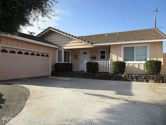 3rd image of 14615 Mansa Dr