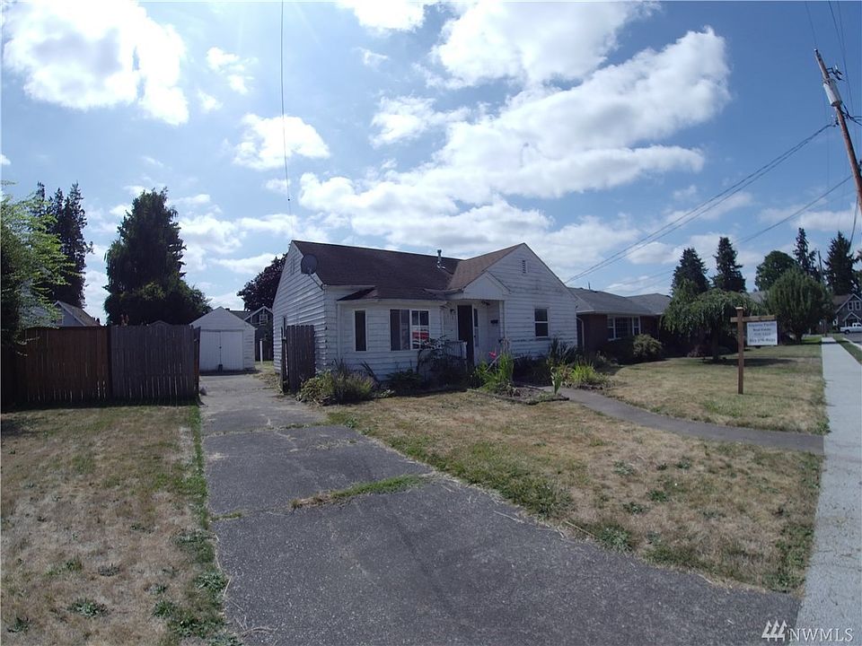 1st image of 712 6th Ave NW