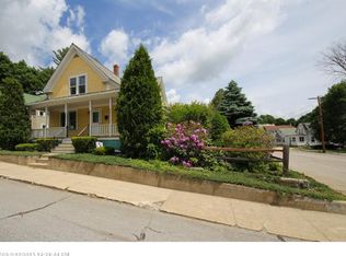 92 School St, Sanford, ME 04073