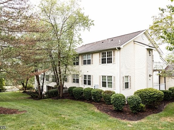 2nd image of 78 Potomac Dr Ondo