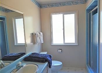 5th image of 8 Moana Cir
