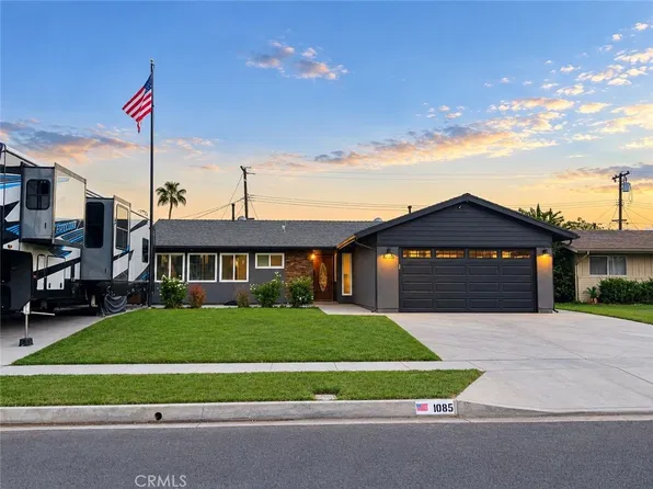 1085 Peaceful Dr, Corona, CA 92878