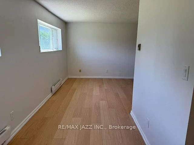 455 Trick Ave #101 — Photo 4