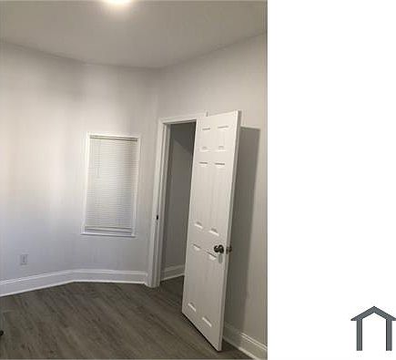 2nd image of 4114 Cambridge St #1