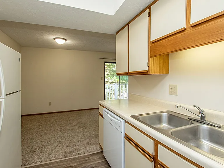 Ashley Oaks Apartments — Photo 19