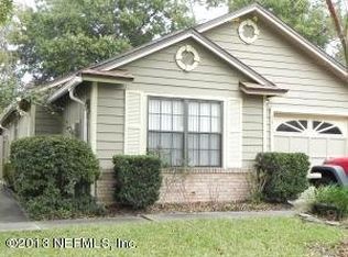 3823 Millpoint Dr, Jacksonville, FL 32257