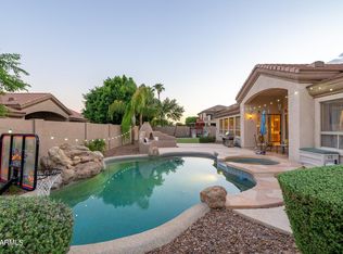 1627 N Rico Cir, Mesa, AZ 85213