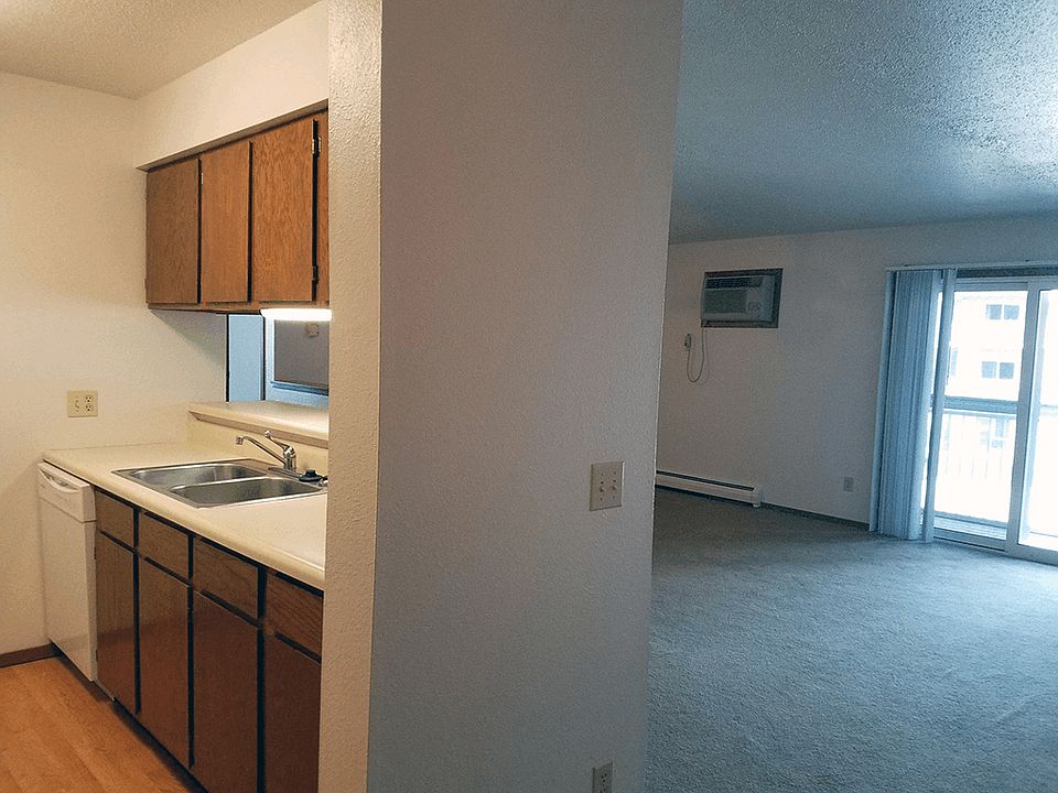 Welcome to Prairie Tree Apartments