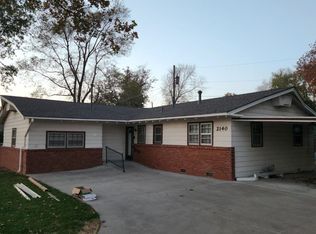 2140 E Charleston Dr, Wichita, KS 67219