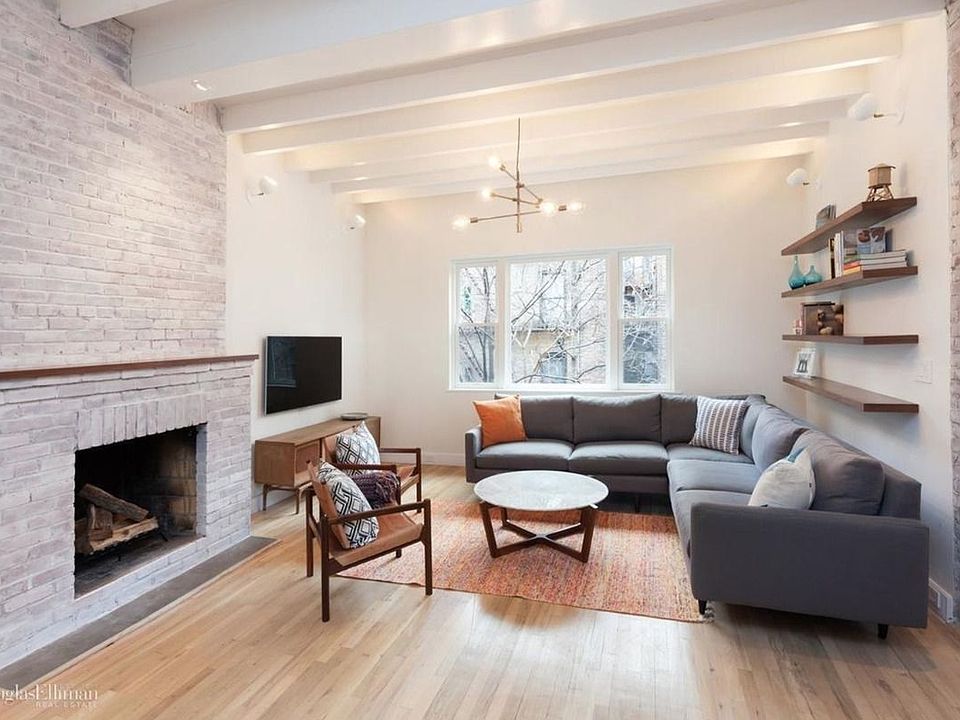 1st image of 172 W 82nd St APT 4A