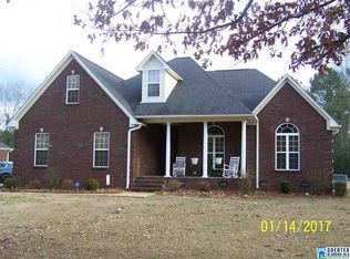1807 Pleasant Ridge Dr, Sylacauga, AL 35150