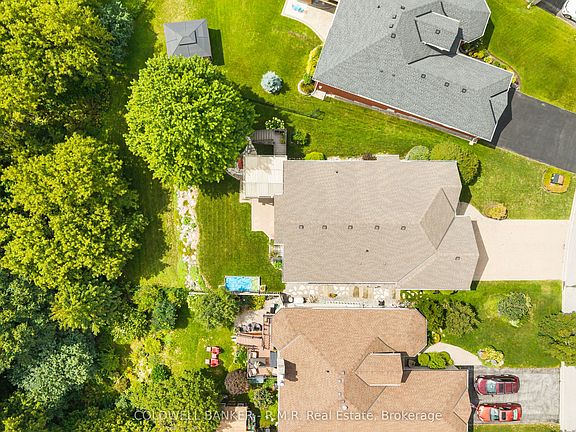2nd image of 1188 Alder Rd E